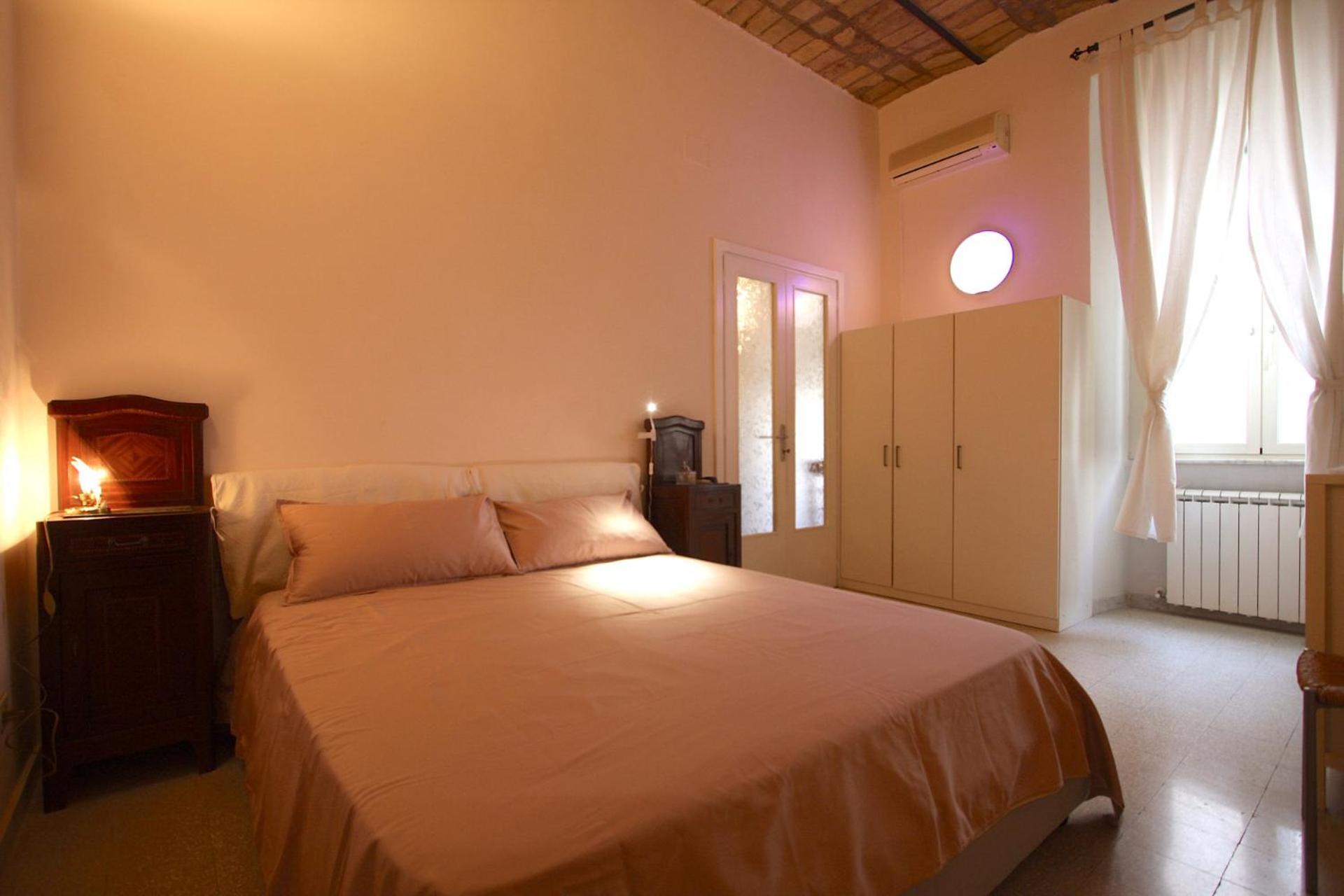 Manara House * Rome